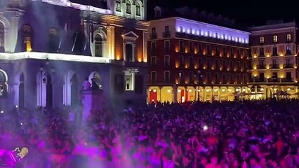 Actuación de Brian Cross en la plaza Mayor de Valladolid