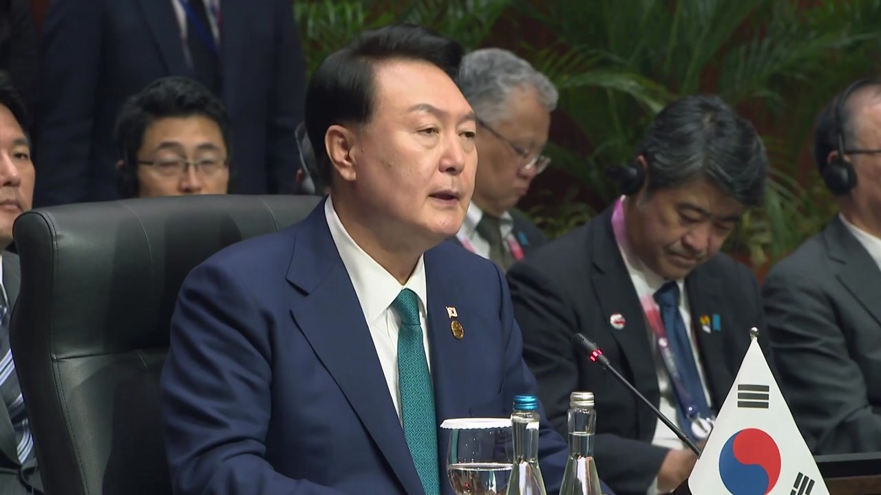 尹 "한일중 협력 활성화돼야...일·중 정부와 긴밀히 소통" / YTN
