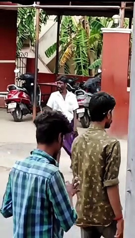 ஐயா இது போலீஸ் ஸ்டேசன், பெட்ரூம் இல்ல; போதை ஆசாமியால் கலகலப்பான மகளிர் காவல் நிலையம்