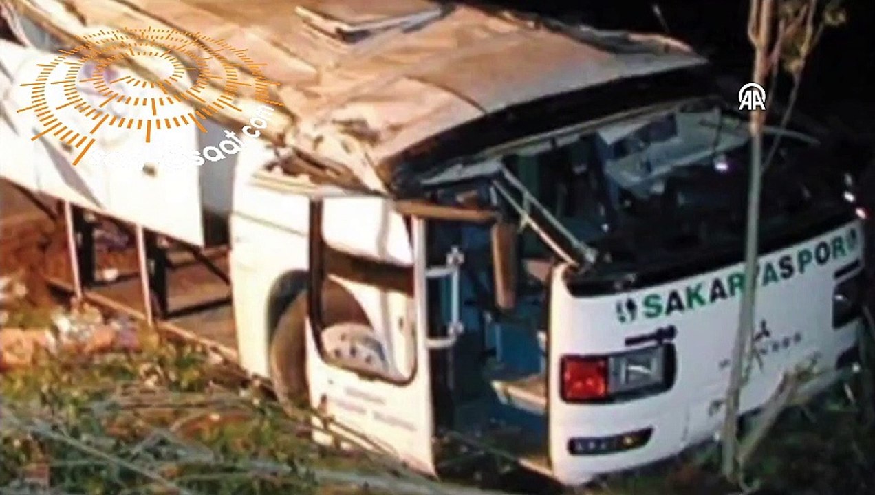 Trafik kazasında hayatını kaybeden Sakaryaspor kafilesindekiler kliple anıldı