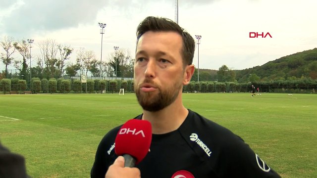 SPOR Ümit Milli Futbol Takım Teknik Direktörü Levent Sürme: Bayrağın pazarlığı olmaz