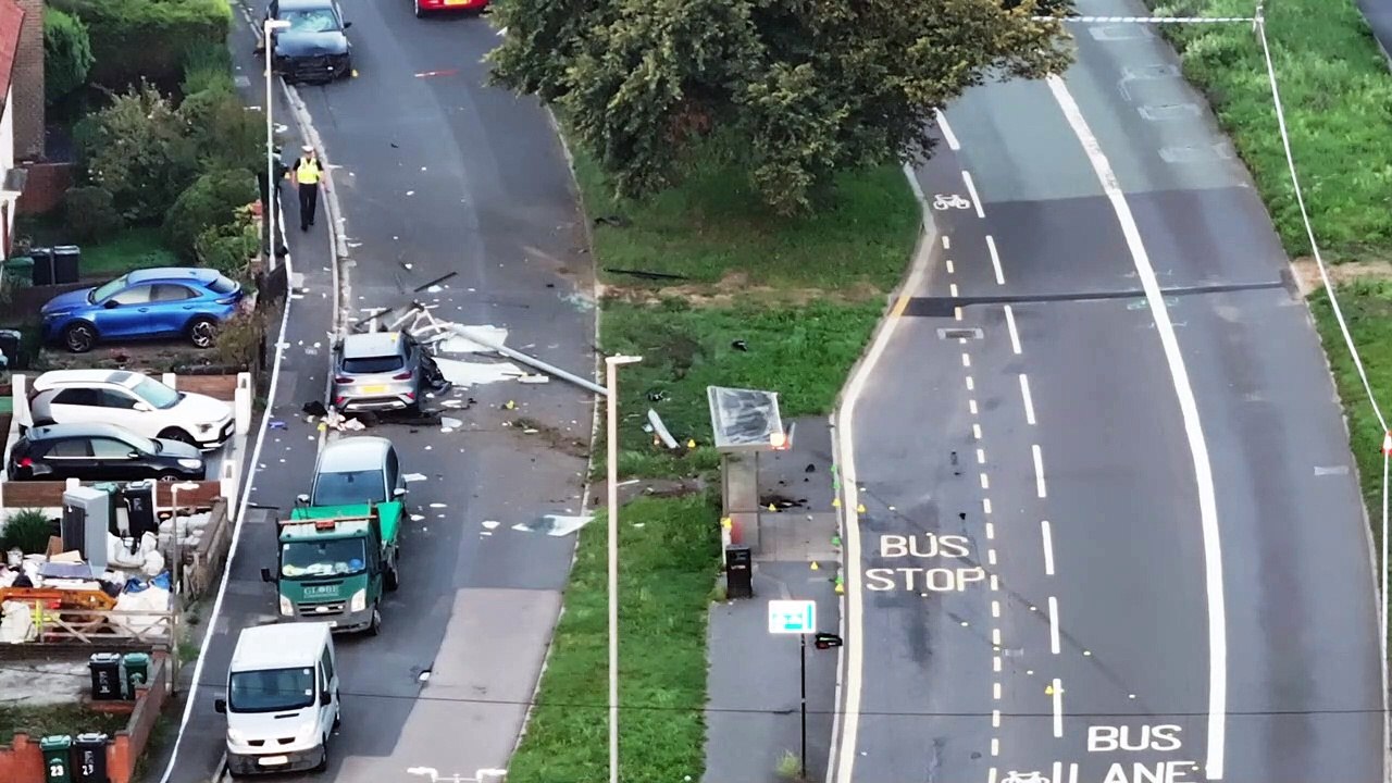 A270 Lewes Road in Brighton closed following collision