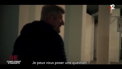 "Vous devriez avoir honte ! ": Philippe de Villiers rembarre sèchement un journaliste de "Complément d'enquête" sur France 2