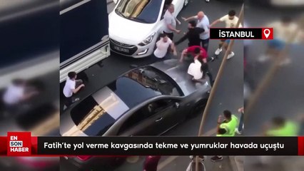 İstanbul sokakları karıştı: Fatih'te yol verme kavgası kamerada
