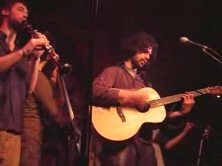 Le P'TIT BAZAR : 'Les imbéciles heureux qui sont nés ..."