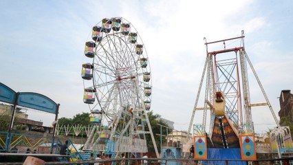 Noida: सोम बाजार के मेले में दर्दनाक हादसा, झूला झूलते हुए महिला की मौत, युवक गंभीर घायल