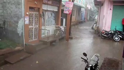 राजस्थान में यहां जन्माष्टमी पर मूसलाधार बारिश, शुक्रवार को भी खूब बरसेंगे बादल