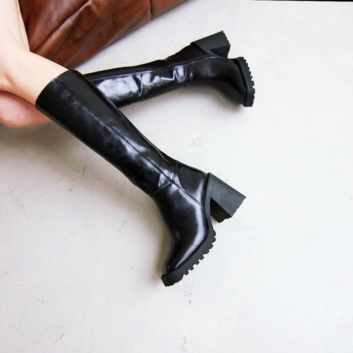 628-GENE-CUIR-H23-NOIR_VIDEO