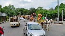 Janmashtami 2023: धूमधाम से निकली शोभायात्रा, पुष्प वर्षा से हुआ  स्वागत