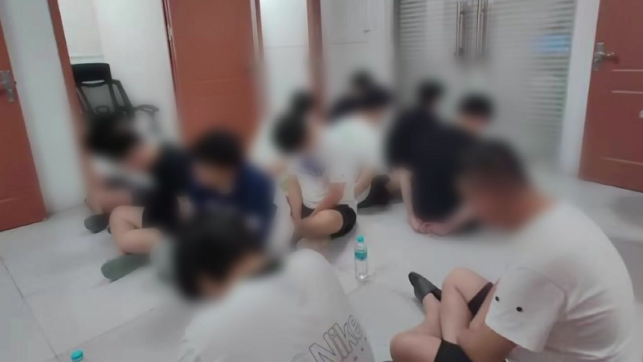 경찰, 27억 원대 '검찰 사칭 보이스피싱' 무더기 검거 / YTN