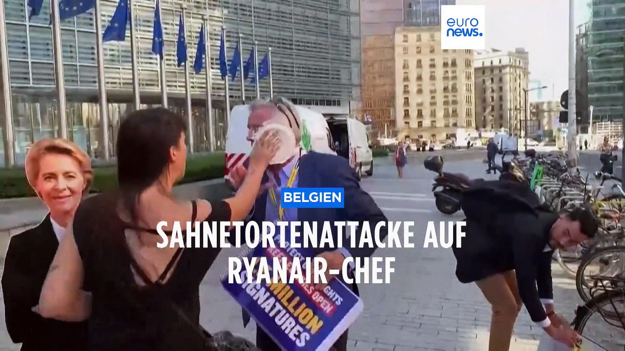 Ryanair-Chef  O'Leary kriegt Sahnetorte ins Gesicht