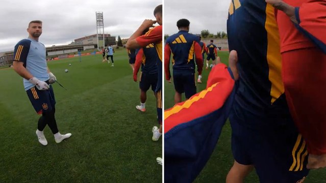 Colocan a Nico Williams una cámara en el pecho durante el entrenamiento de la Selección: risas aseguradas