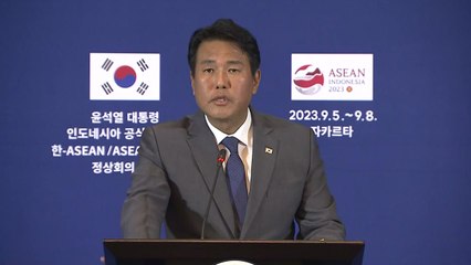 尹 "북핵, 한중관계 걸림돌 되지 않길"...中 역할 촉구 / YTN