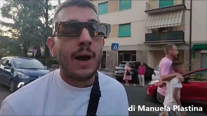 Omicidio nel centro per richiedenti asilo, "Ho visto l'uomo tagliarsi la gola"