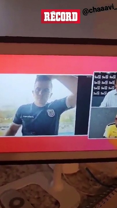 Periodista ecuatoriano muestra más de lo esperado en la previa de Argentina vs. Ecuador