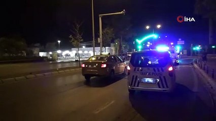 İzmir'de otomobille çarpışan motokurye hayatını kaybetti