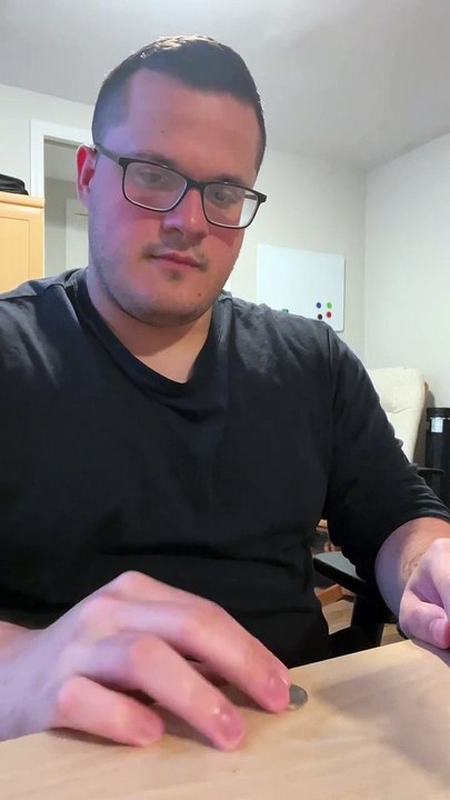 Coin Magic | Magic Tricks | Magic Bucket | Gianni Palumbo Magic Tricks #magic #magician #cardmagic