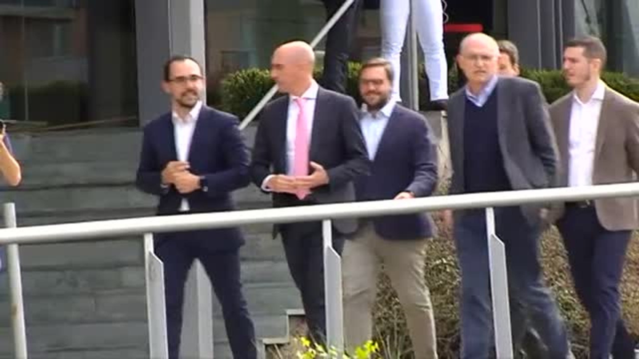 Luis Rubiales dimite como presidente de la RFEF y como vicepresidente de la UEFA
