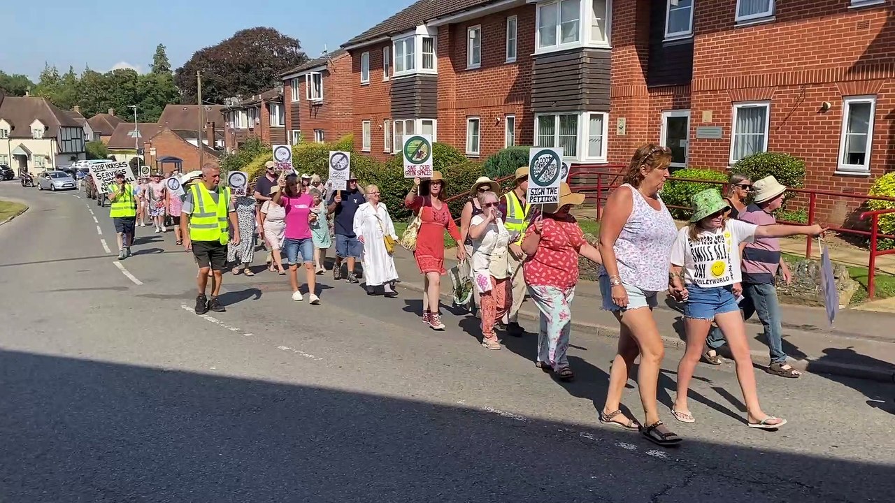 Newent homes protest