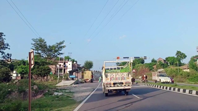 Chandigarh-Nerchowk drive- four lane -Manali Highway- Himachal Roadways bus till Manali (Patlikuhl)