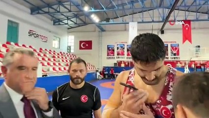 Cumhurbaşkanı Erdoğan, Bakan Bak'ın telefonundan Taha Akgül ile görüştü