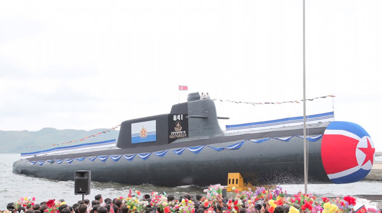 Nordkorea hat neuartiges Atom-U-Boot eingeweiht