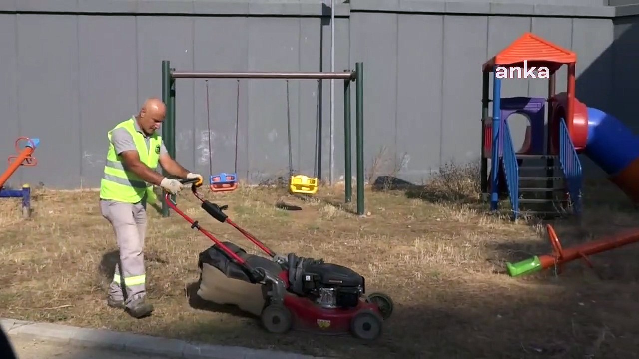 Kartal Belediyesi Okullarda Temizlik Çalışması Yapıyor