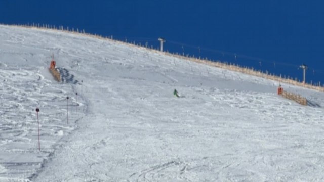 Skier skillfully coming down the snow mountain crashes in the end *Hilarious Ski Fail*