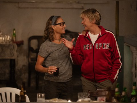 Nyad (OV): Trailer zum Biopic über Schwimmlegende Diana Nyad ist da