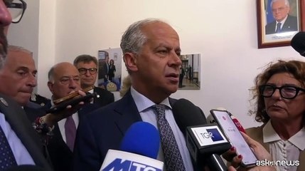 Piantedosi: "Le donne siano libere di uscire in minigonna"