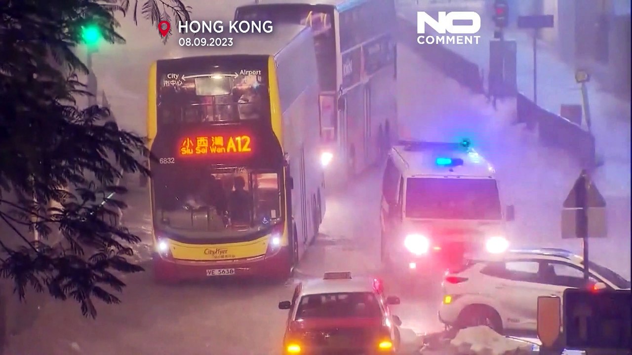 Jahrhundert-Regen: Hongkonk unter Wasser