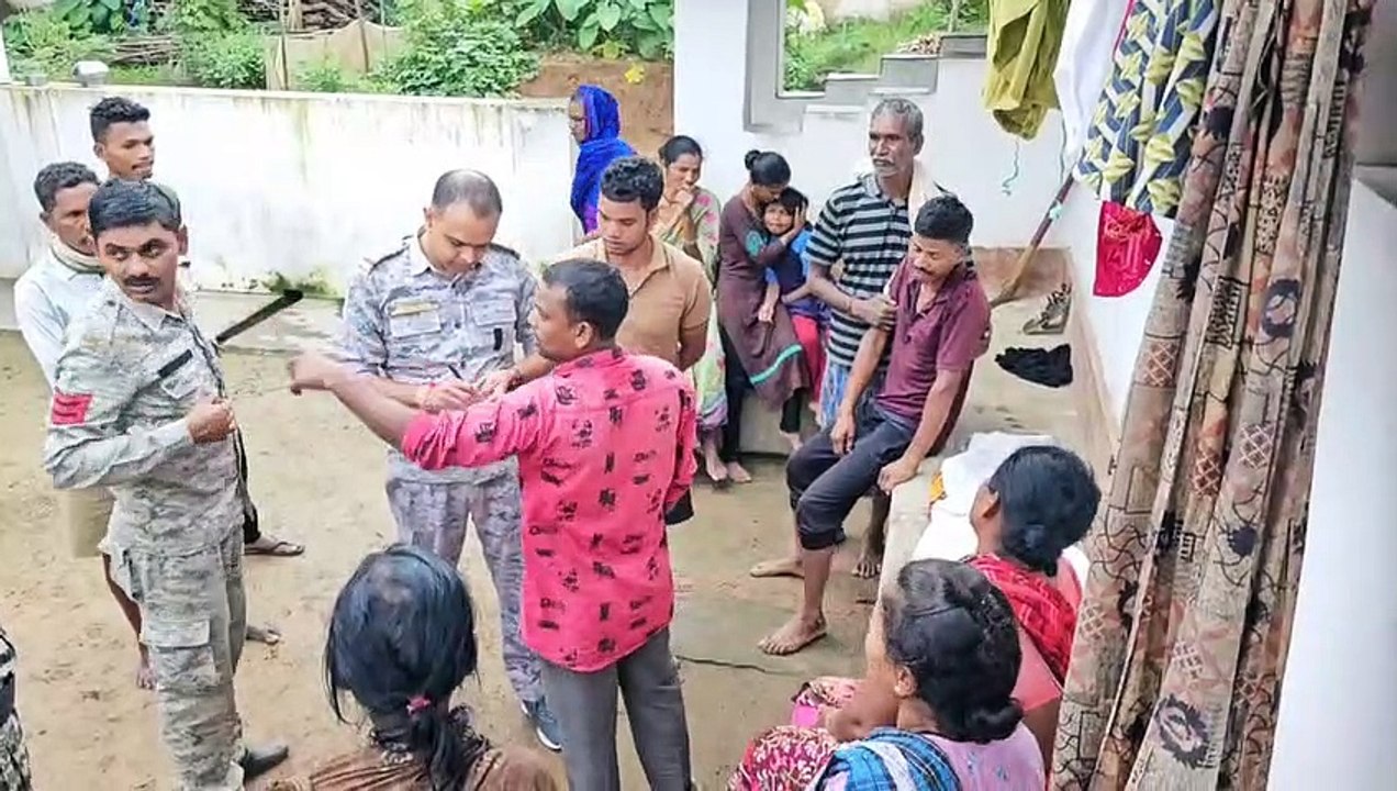 तालाब की गहराई में जाने से 2 बच्चों की मौत, मोहल्ले में पसरा मातम, देखें video