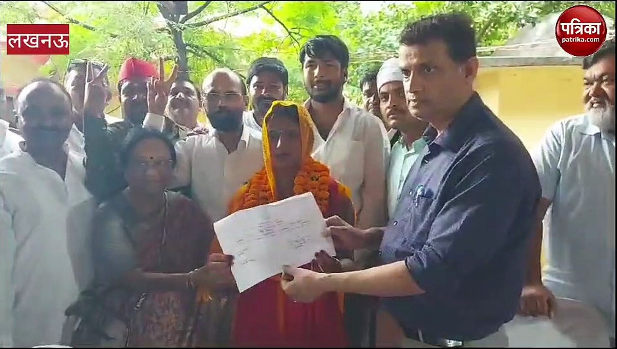 सपा प्रत्याशी रेशमा रावत ने मारी बाजी , ढोल नगाड़े के साथ हुआ भव्य स्वागत