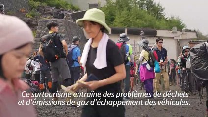 Le mont Fuji face à l'éruption du surtourisme