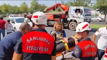 Şanlıurfa'da Kontrolden Çıkarak Devrilen Araçta 2 Kişi Yaralandı