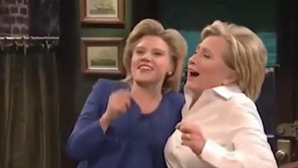 Hillary Clinton show in tv: canta e imita Donald Trump
