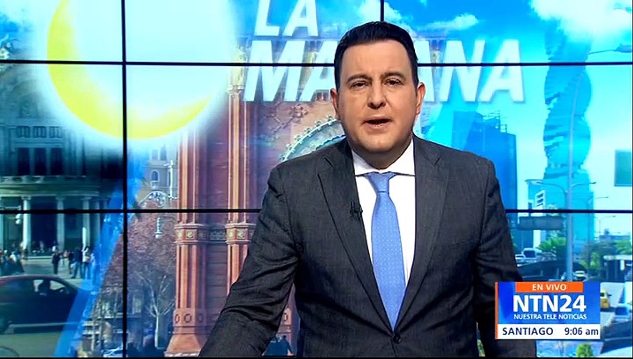 AMLO entregó el "bastón de mando" a Sheinbaum al tiempo que Ebrard descartó lanzar una candidatura presidencial