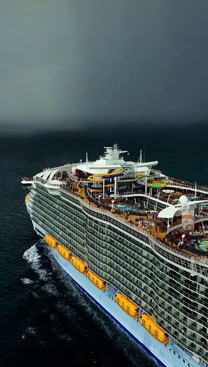 Thrilling Adventure: Cruise Ship Brave Stormy Seas! #extremeweather