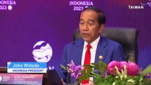 ASEAN Leaders Vow Greater Cooperation as Summit Ends