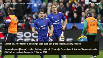 "Il ne voulait pas être seul..." : Antoine Dupont en colocation, il a eu du mal à prendre son envol dans sa nouvelle maison