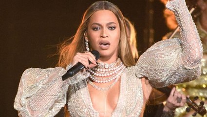 Country Fans Upset About Beyonce At the CMAS
