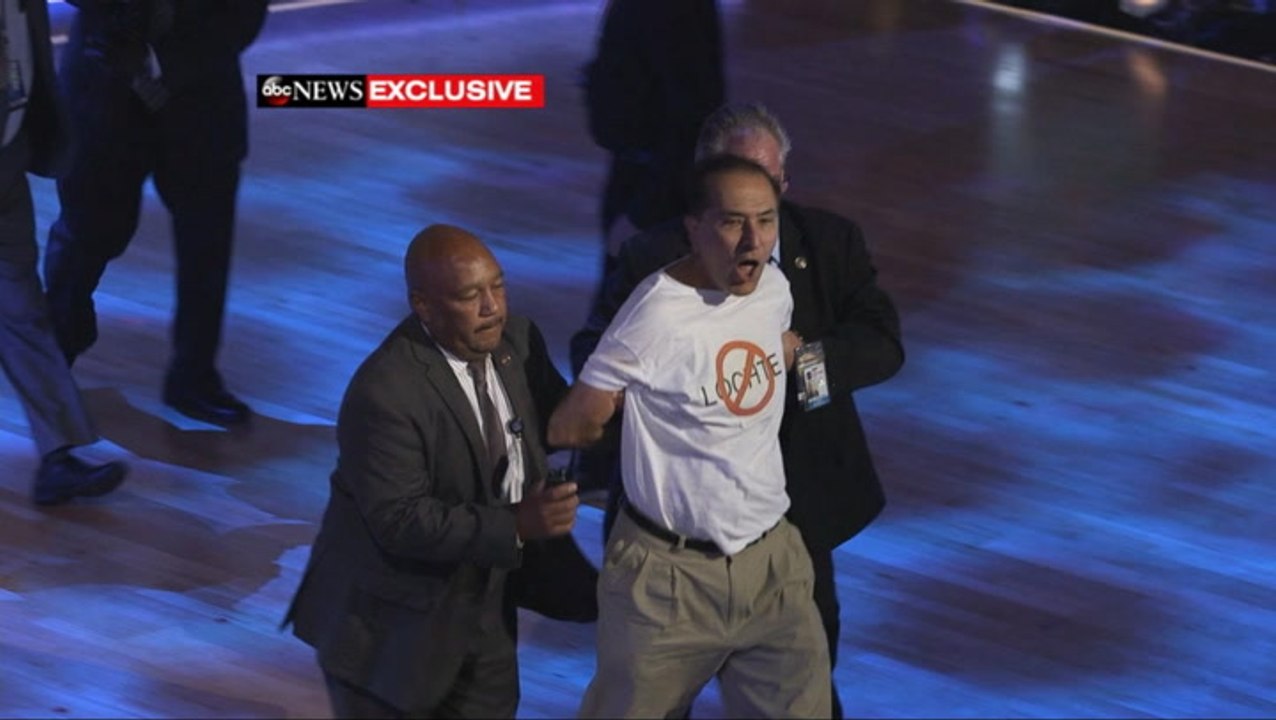 Ryan Lochte Heckled By Protesters on DWTS