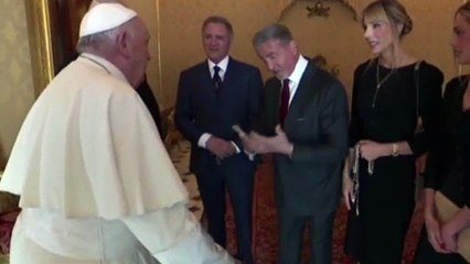Stallone sfida il Papa ad un match di boxe