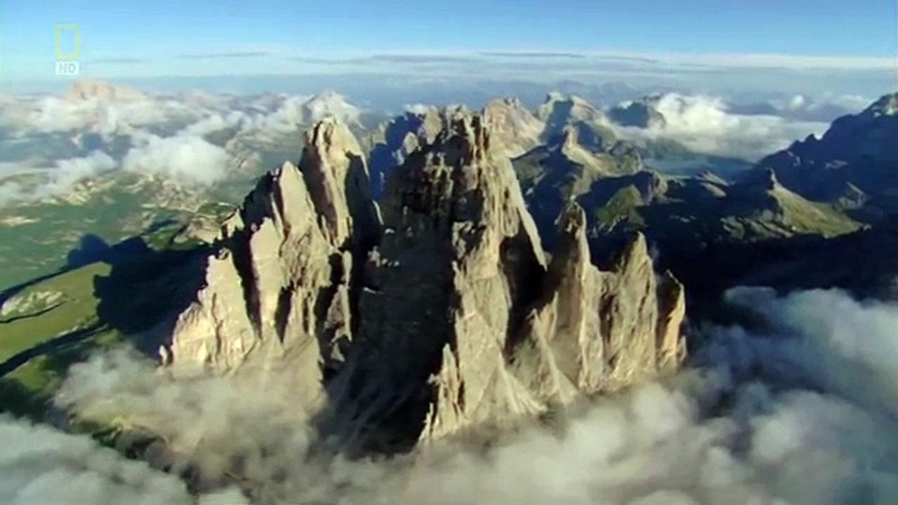 Seconds from disaster Mountain tsunami