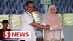 Pulai by-election: Pakatan candidate encourages early voting to avoid evening rain