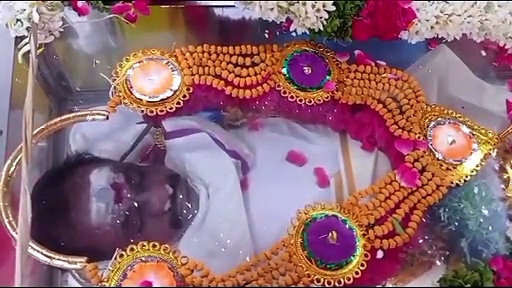 தேனியில் நடிகர் மாரிமுத்துவின் உடலை பார்த்து கதறி அழுத பொதுமக்கள்