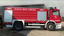 Buccinasco, spaventoso incendio all'azienda agricola Cossa