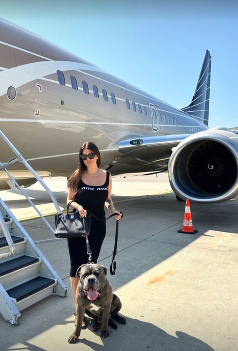 A bord du jet privé ultra luxueux de Mauro Icardi et Wanda Nara