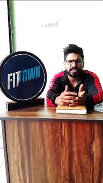 पूल में स्वीमिंग के साथ वर्कआउट भी, हर उम्र के लोगों को भा रहा एक्वा