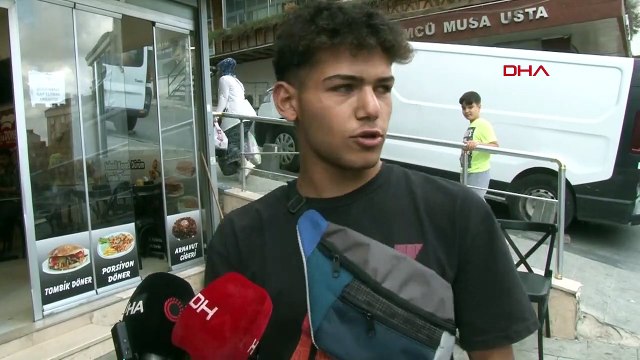 Arnavutköy'de motosiklet sürücüsü otomobille çarpıştı